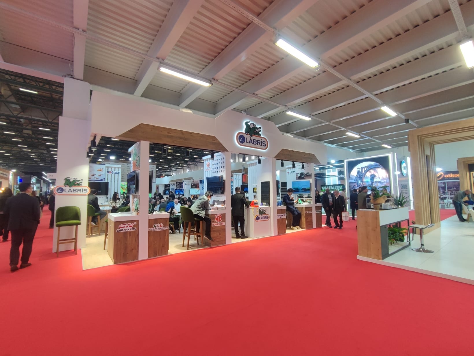 AJANSMİK MEDYA, MADEN TÜRKİYE FUARI’NDA SEKTÖRLE BULUŞTU