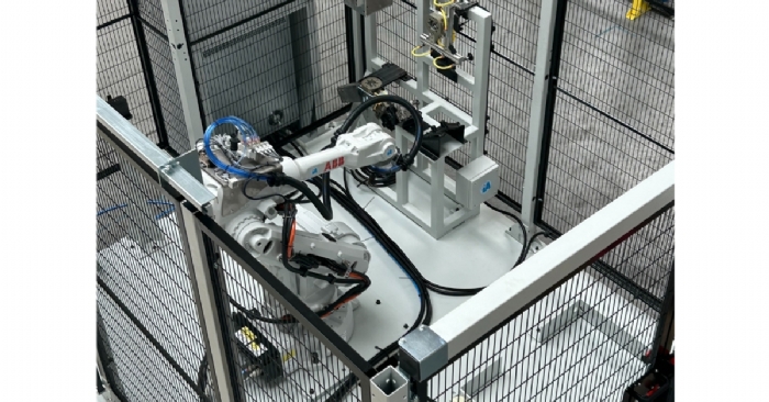 AUTIND Robot Hücresi ile CNC Tezgâhlarda  Kesintisiz Otomasyon