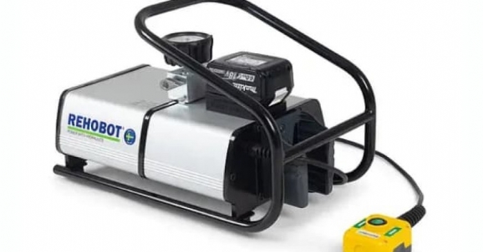  REHOBOT’tan Kablosuz Batarya  Tahrikli Hidrolik Pompa