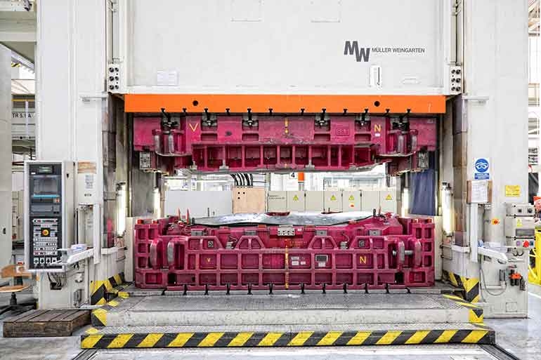 Otomotiv Üretiminin Gücü: Hidrolik Silindirler 