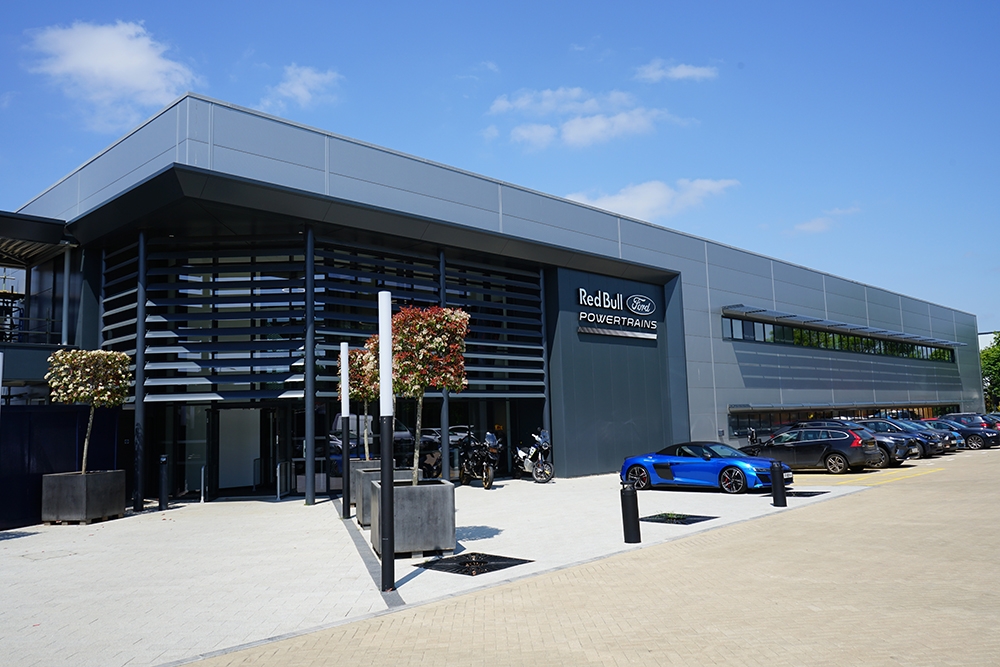 Red Bull Ford Powertrains, ilk F1™ güç ünitesinde Hexagon teknolojisini kullanıyor.