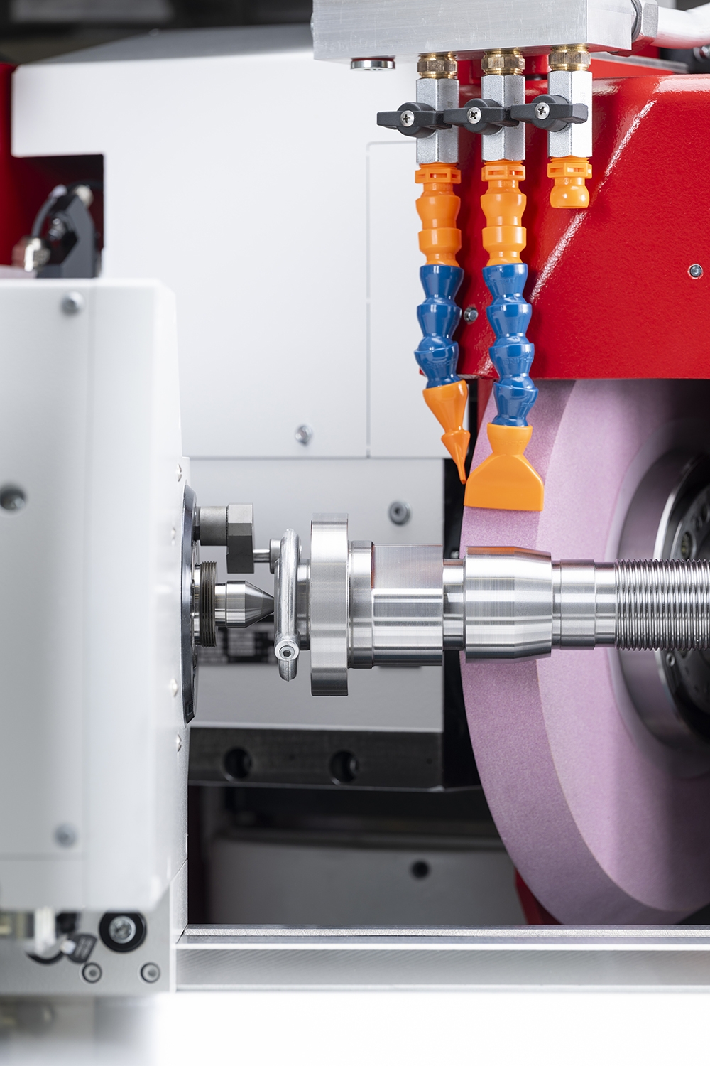 STUDER S23: Kompakt CNC Taşlama  Makinesinde Yüksek Hassasiyet  Standardı